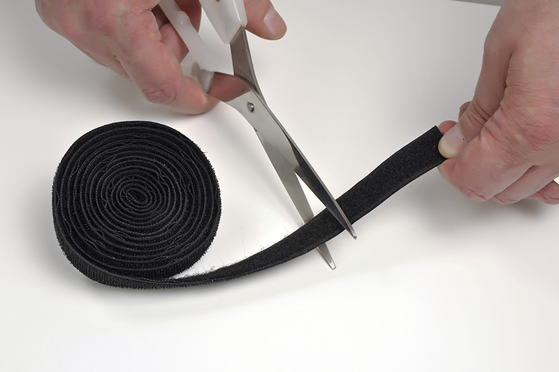 Bande de rangement de cables conception Velcro L 1.2 m Noir