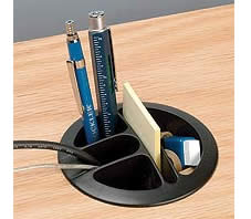 Grommet de bureau avec espace de rangement